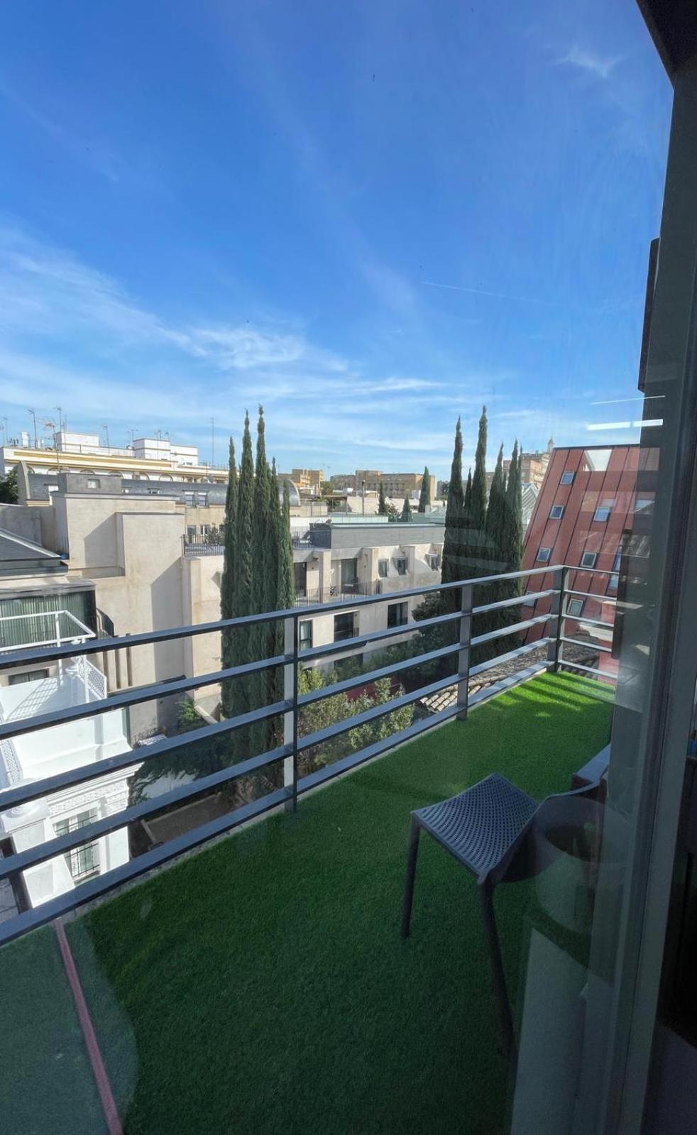 Urban House Siurot 33 Bed & Breakfast Seville Luaran gambar